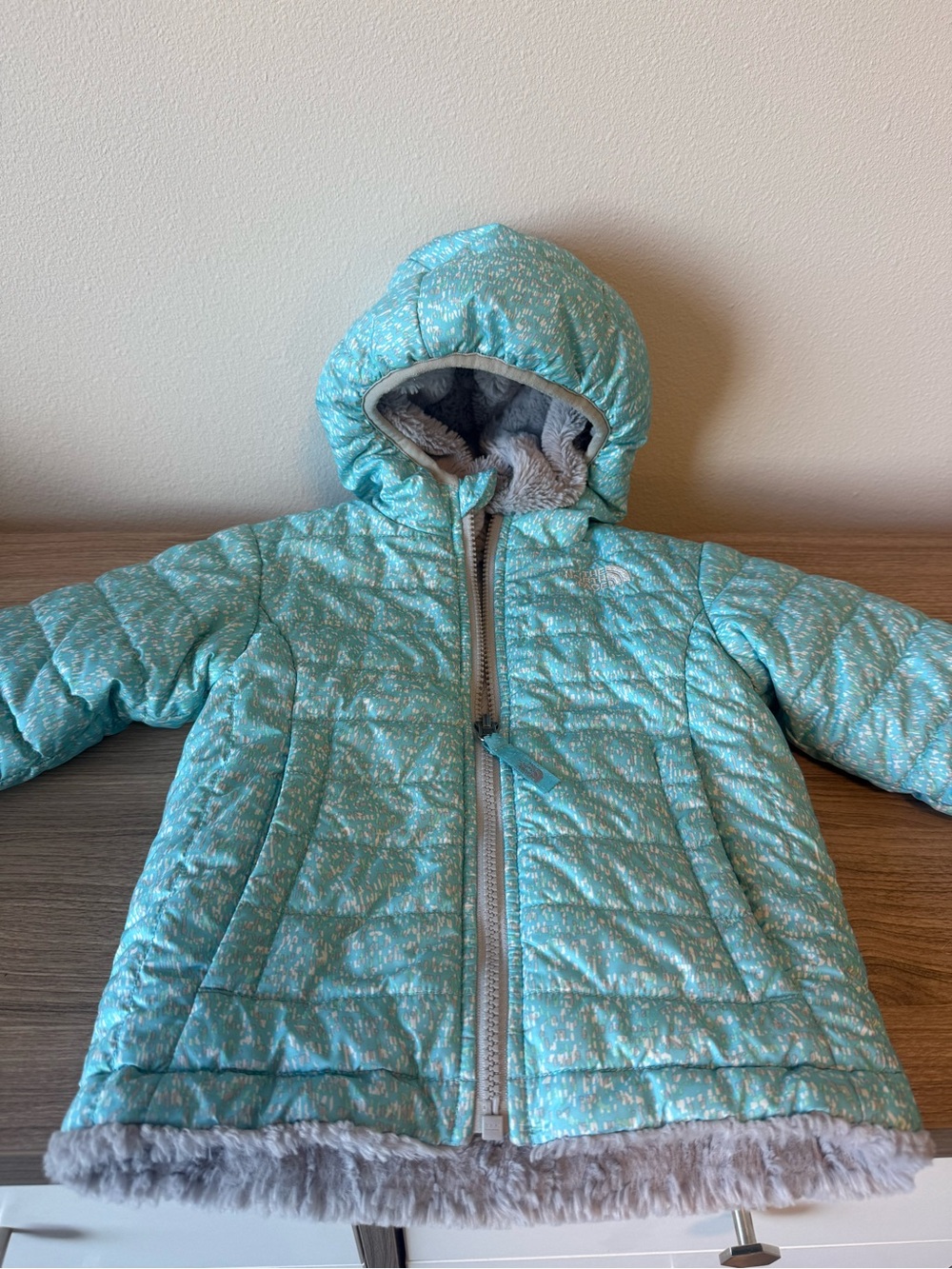 The Northface Reversible Waterproof Jacket - Unisex Size 4T